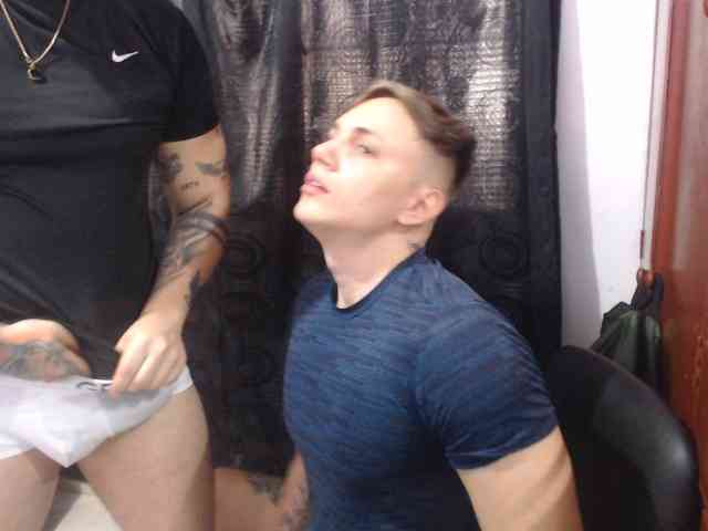 shamiryenrique Sex Cam Show
