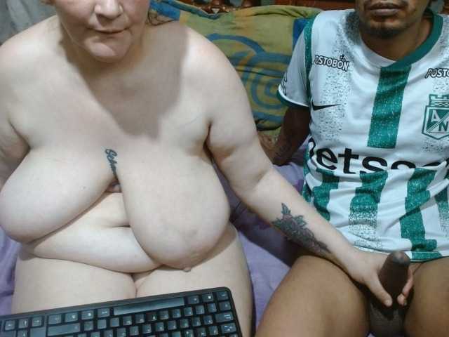 Coupleanal live cam on BongaCams