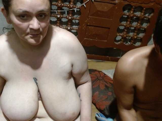 Coupleanal live cam on BongaCams