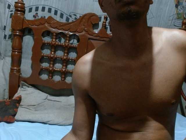 Coupleanal live cam on BongaCams