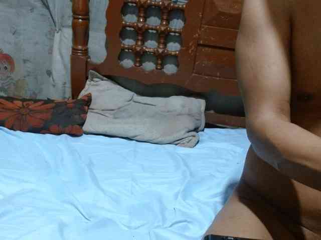 Coupleanal webcam