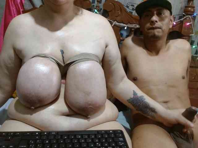 Coupleanal webcam