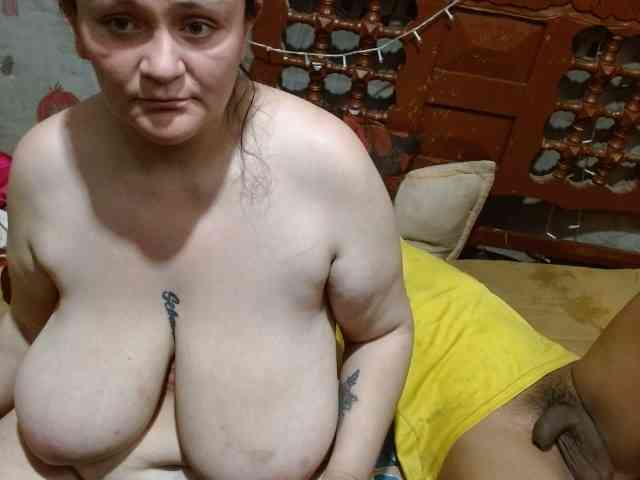 Coupleanal webcam