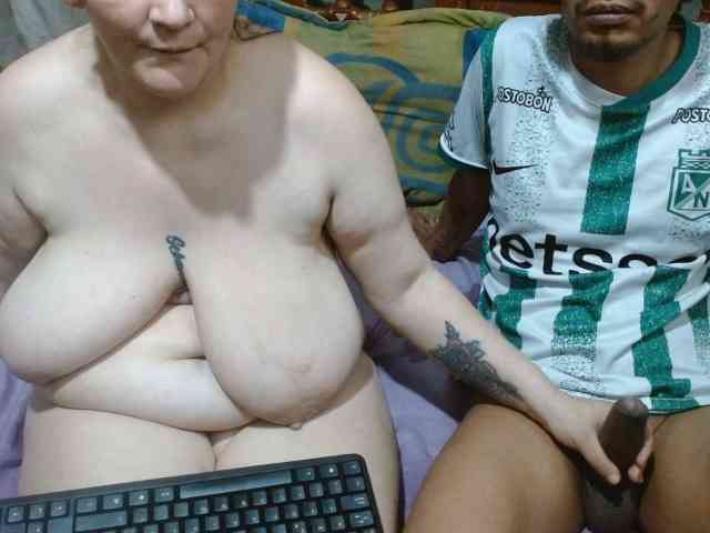 Coupleanal webcam