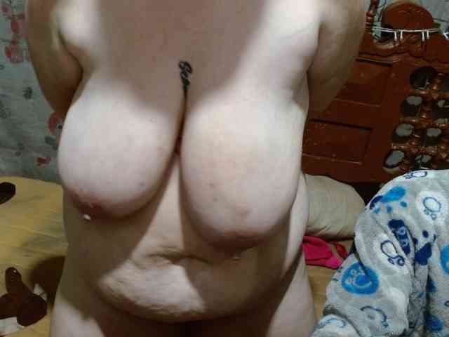 Coupleanal Live Webcam on BongaCams