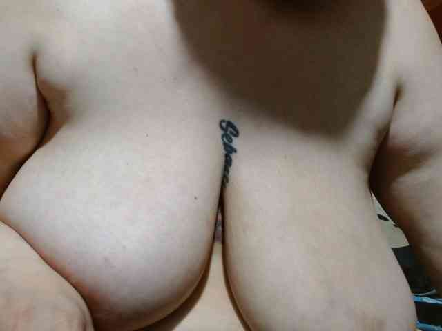 Coupleanal webcam