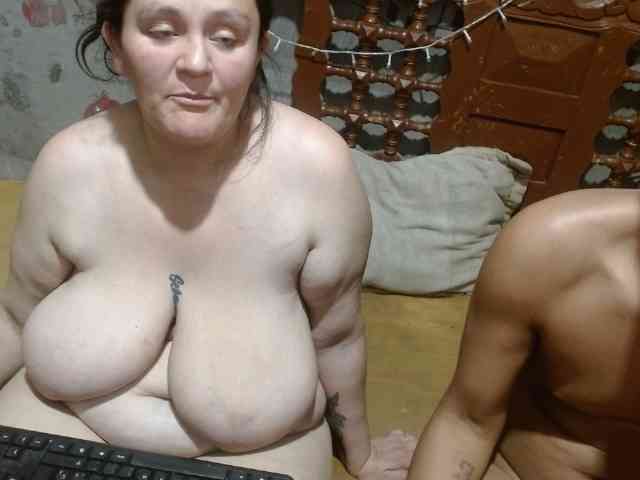 Coupleanal webcam