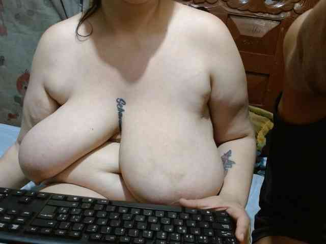 Coupleanal webcam