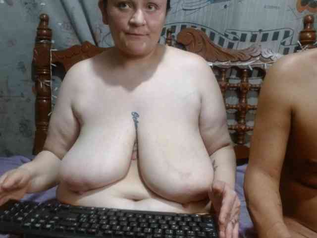 Coupleanal webcam