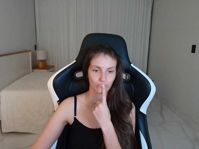 upssdany live cam on BongaCams
