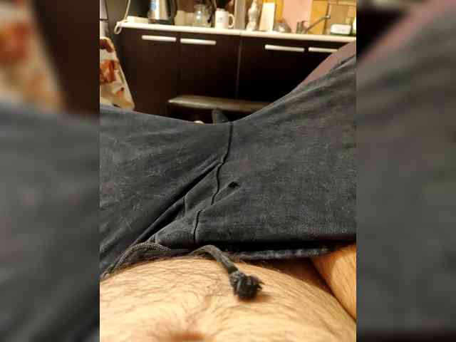 ALIAKSANDRVa Live Webcam on BongaCams