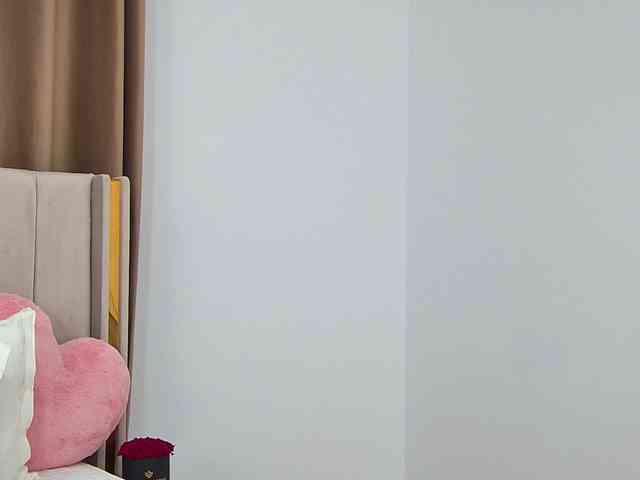 EmilyNovaa webcam