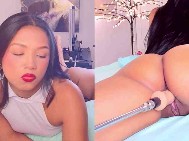 EllieBlush