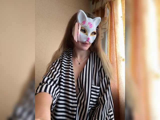 Lapo4ka-1a live cam on BongaCams