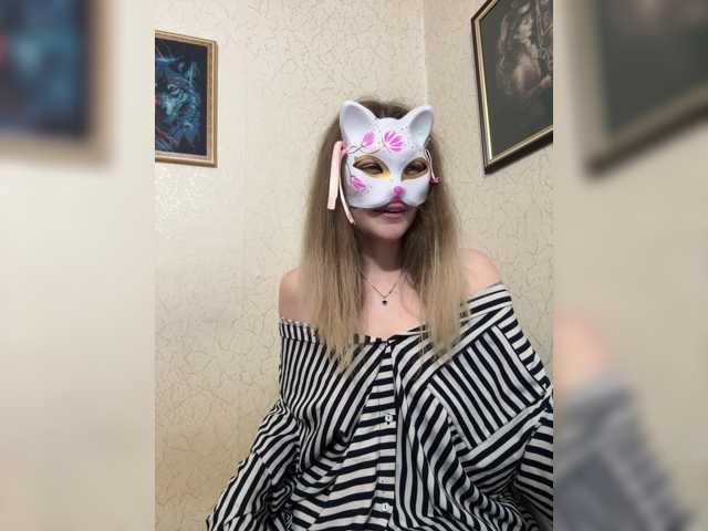 Lapo4ka-1a, en vivo ahora en BongaCams