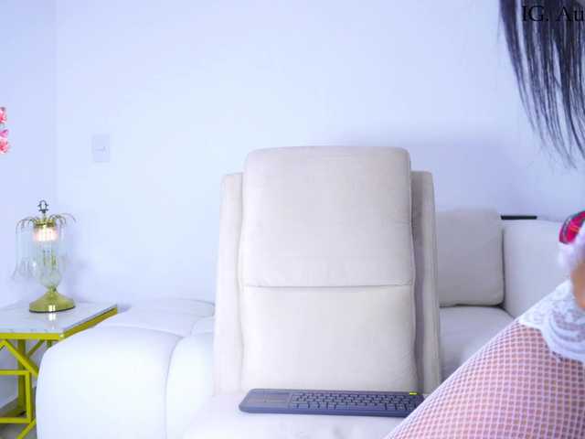 Auroraaa-x1's BongaCams show and profile