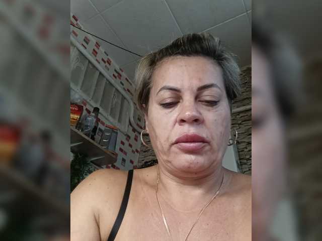 murr-kitty live cam on BongaCams