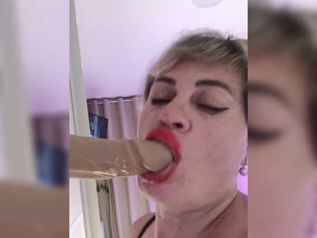 murr-kitty live cam on BongaCams