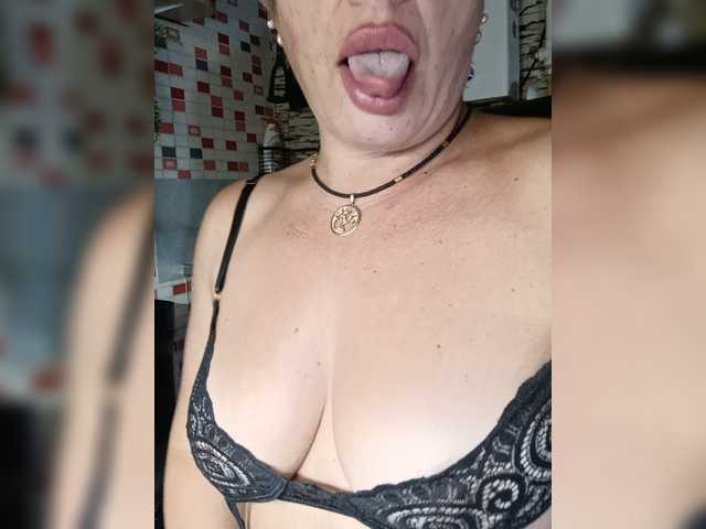 murr-kitty live webcam show