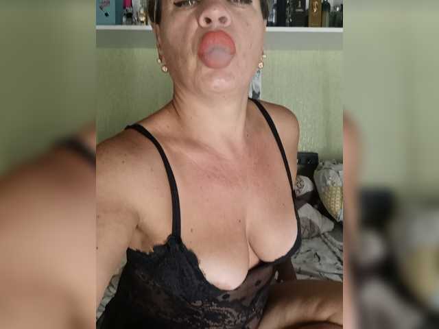 murr-kitty live cam on BongaCams