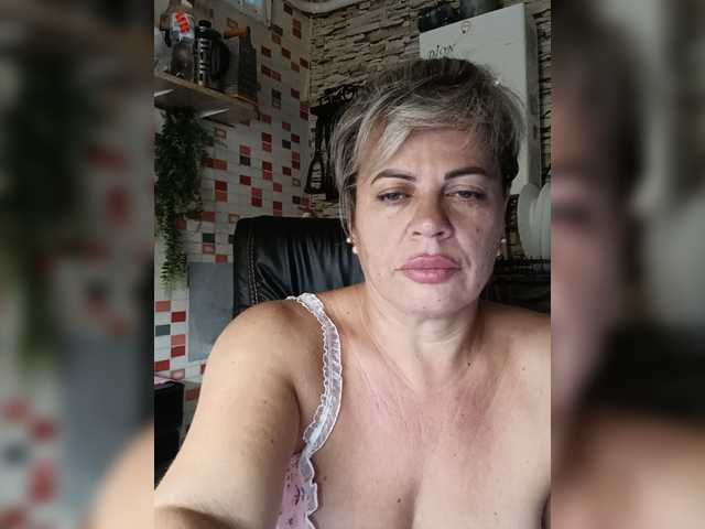 murr-kitty live cam on BongaCams