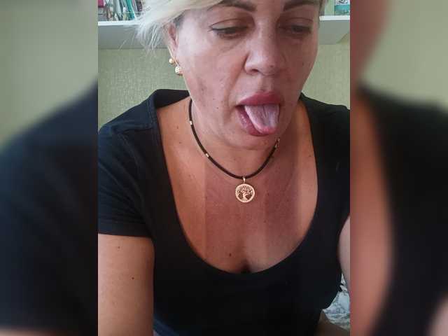murr-kitty live cam on BongaCams