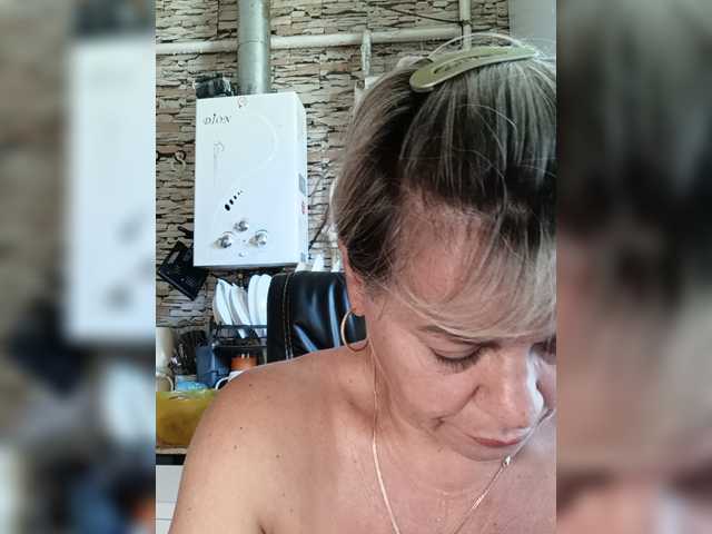 murr-kitty live cam on BongaCams