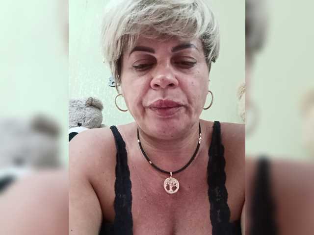 murr-kitty live cam on BongaCams