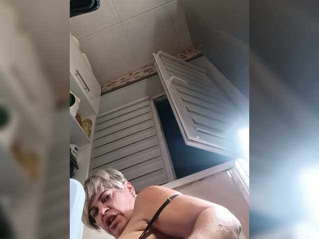 murr-kitty live cam on BongaCams