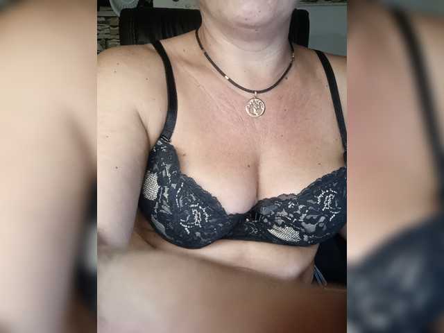 murr-kitty live cam on BongaCams