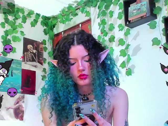 Bluedarkelf888 live cam on BongaCams