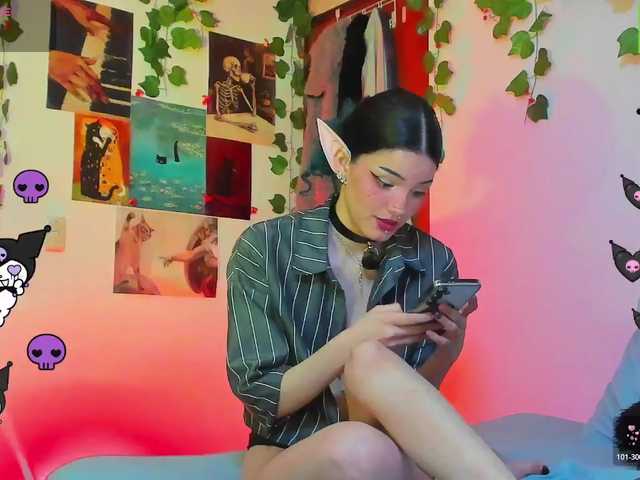 Bluedarkelf888 live webcam show