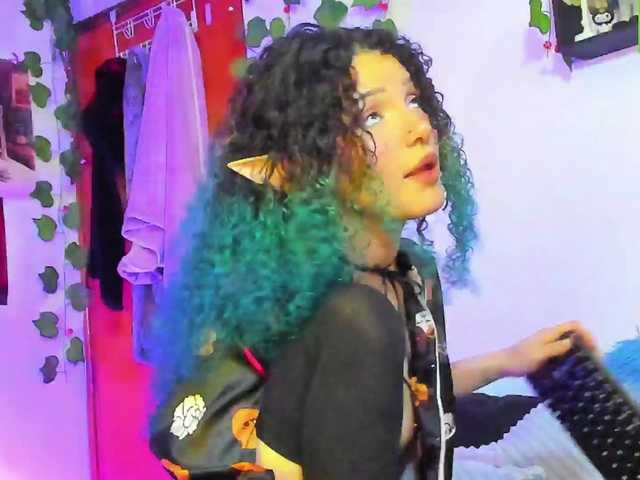 Bluedarkelf888 live cam on BongaCams