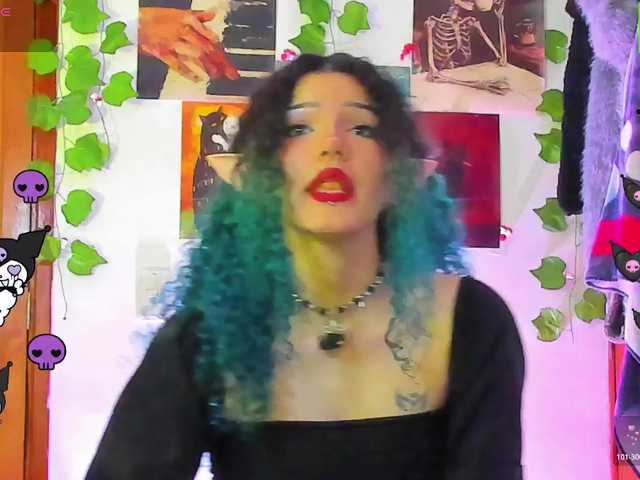 Bluedarkelf888 live cam on BongaCams