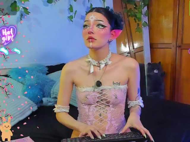 Bluedarkelf888's BongaCams show and profile