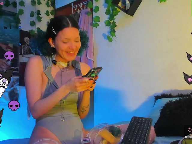 Bluedarkelf888 live cam on BongaCams