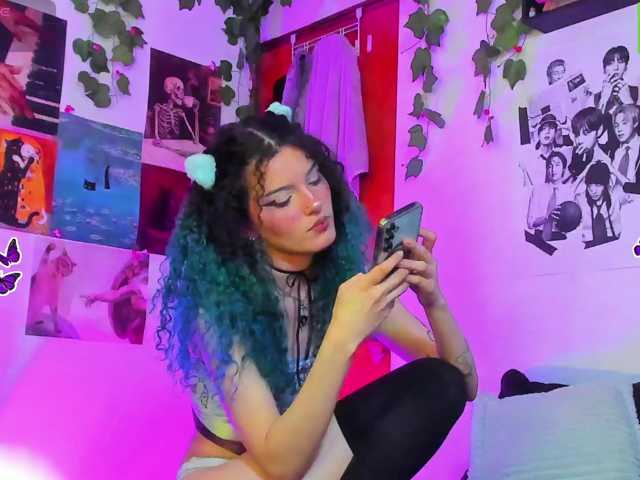 Bluedarkelf888 live cam on BongaCams