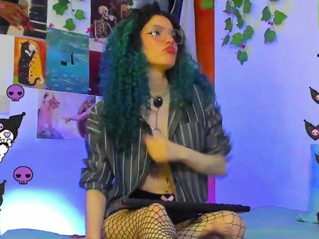 Bluedarkelf888 live cam on BongaCams