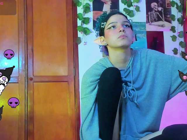 Bluedarkelf888 live cam on BongaCams