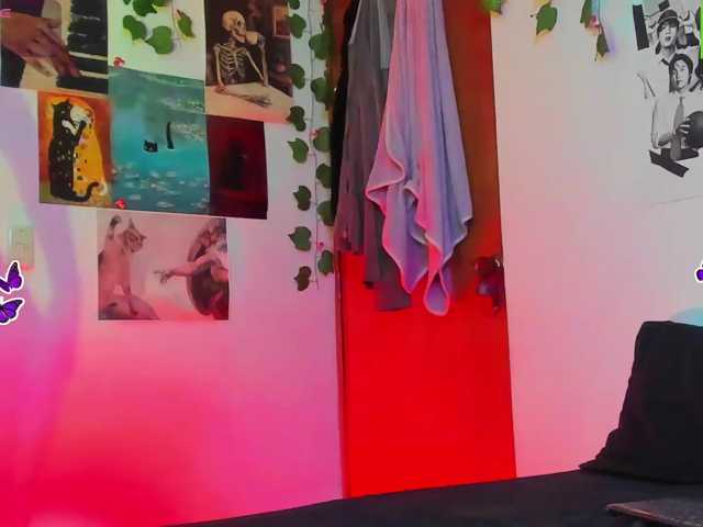 Bluedarkelf888 live cam on BongaCams