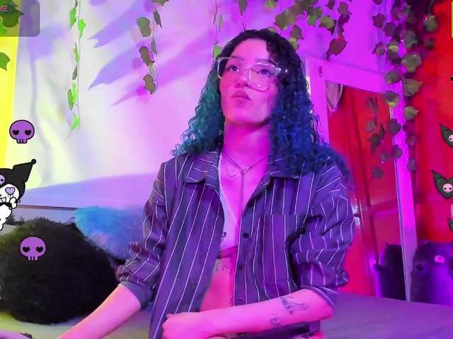 Bluedarkelf888 live cam on BongaCams