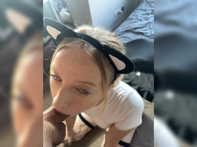 AlexAndPole Live Cam on BongaCams