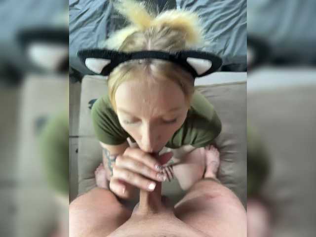 AlexAndPole live cam on BongaCams