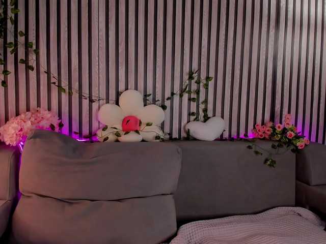 Casey-Sweeet live cam on BongaCams