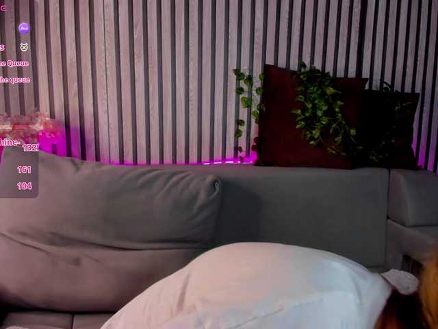 Casey-Sweeet's BongaCams show and profile