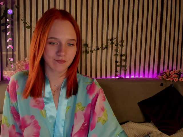 Casey-Sweeet live cam on BongaCams