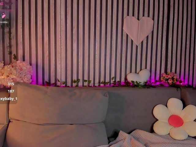 Casey-Sweeet live cam on BongaCams