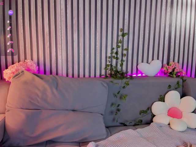 Casey-Sweeet live cam on BongaCams