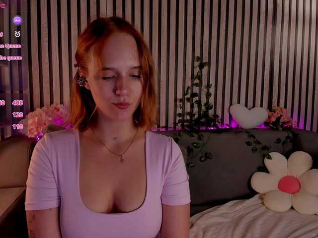 Casey-Sweeet live cam on BongaCams