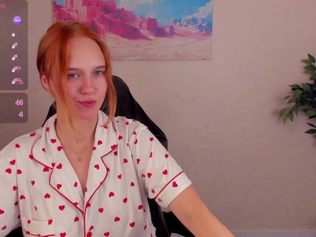 Casey-Sweeet live cam on BongaCams